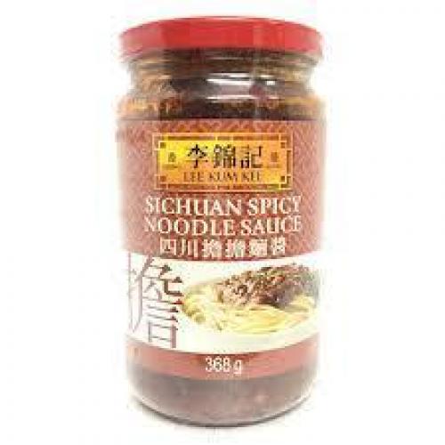 LKK - Sichuan Spicy Noodle Sauce 368 g